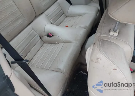 2005 Ford Mustang Gt Deluxe/Gt Premium from USA, damaged, VIN 1ZVFT82H255111403